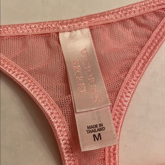 NEW 2006 vintage Victoria’s Secret floral embroidery mesh bra & v-string - Picture 8 of 9